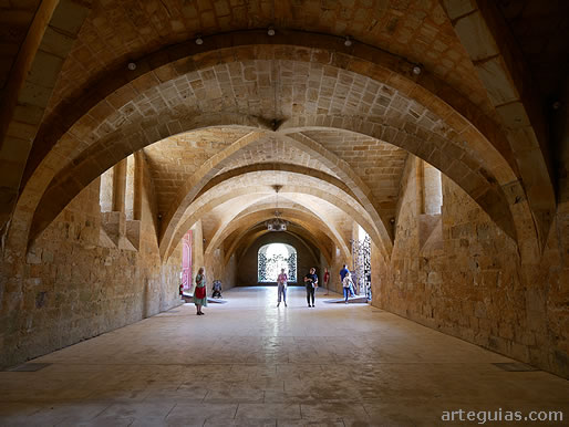 Refectorio de los legos de la Abad&iacute;a de Fontfroide