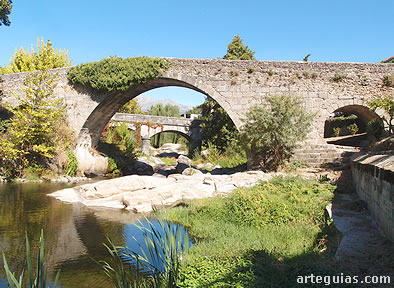 Puente romano o de Aquelcabos