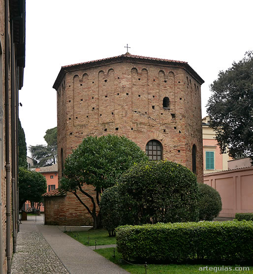 Baptisterio Neoniano de Rávena