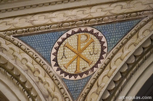 Enjuta de los arcos con un crism&oacute;n pintado