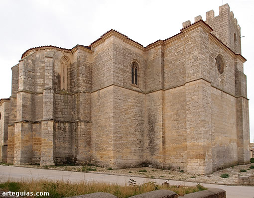 Iglesia de San Esteban de Los Balbases: cabecera y transepto