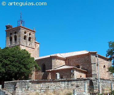 Uno de los principales monumentos: iglesia de Santa Mar&iacute;a. Salas de los Infantes