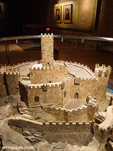 Maqueta del castillo de Javier en su aspecto medieval