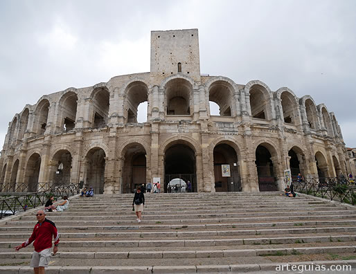 Anfitetaro romano de Arl&eacute;s