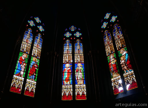 La cabecera de la Catedral de Oloron-Sainte-Marie es g&oacute;tica del siglo XIV