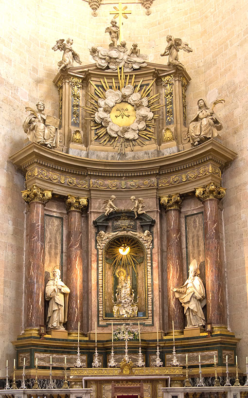 Retablo de la capilla mayor
