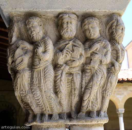 Capitel del Apostolado