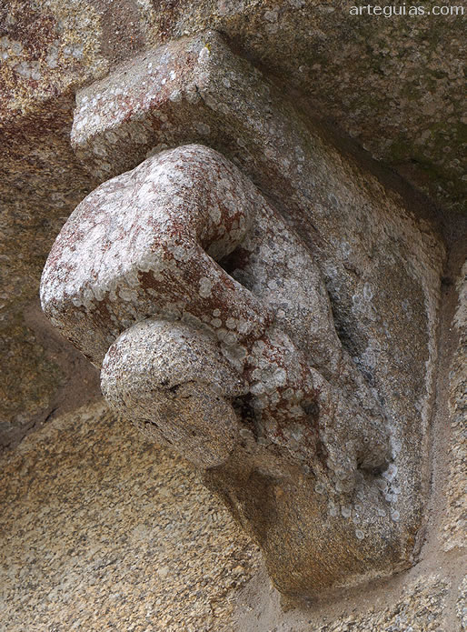 Canecillo de un extorsionista