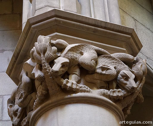 Capitel neog&oacute;tico con lagartos