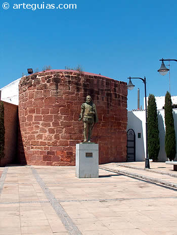 Cubo de la muralla de Alc&aacute;zar de San Juan