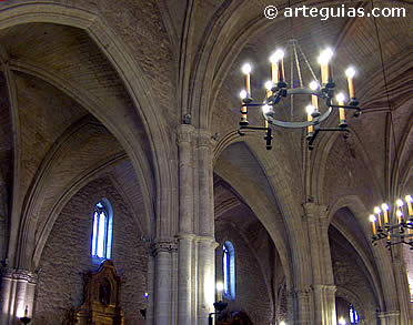 Interior de la iglesia de San Pedro Ap&oacute;stol de Ciudad Real