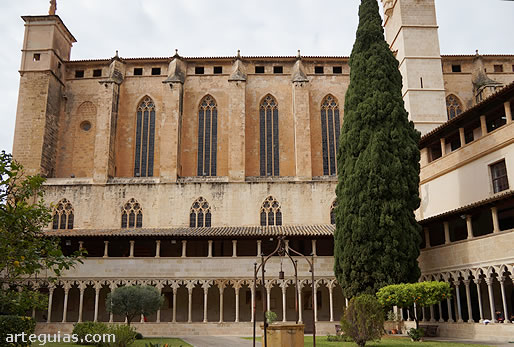 Gu&iacute;a del antiguo Convento de San Francisco de Palma de Mallorca, Islas Baleares