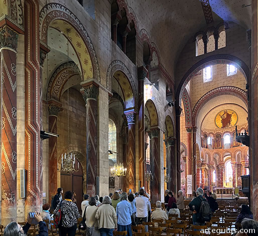 Crónica e imágenes del Viaje Guiado: Románico Colosal en Auvernia. Del 19 al 24 de agosto de 2025