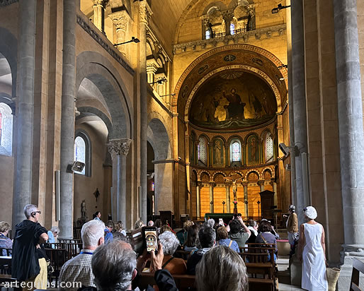 En el interior de la Colegiata de Saint-Gaudens