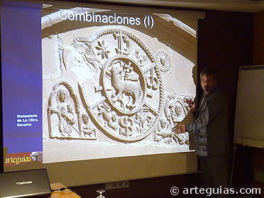Momento del seminario  de Iconograf&iacute;a Rom&aacute;nica