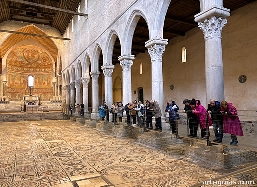 Maravilloso mosaico paleocristiano de Aquilea