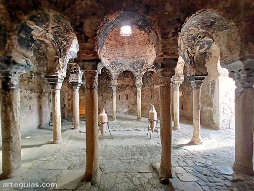 Aunque peque&ntilde;o, poder disfrutar de los Ba&ntilde;os &Aacute;rabes es una delicia.