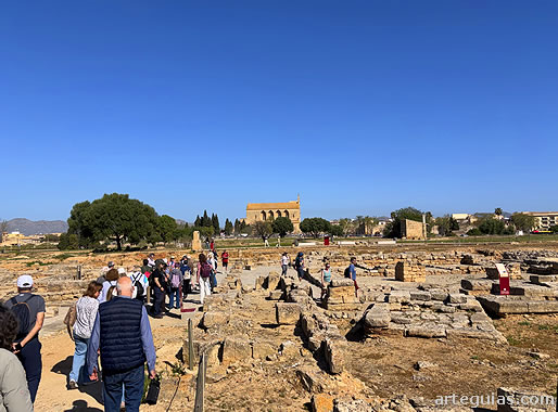 A continuaci&oacute;n, recorrido completo por el importante Parque Arqueol&oacute;gico de la ciudad romana de Pollentia y su Museo.