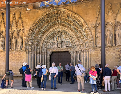 Fachada gótica de la iglesia de Santa María la Real de Olite