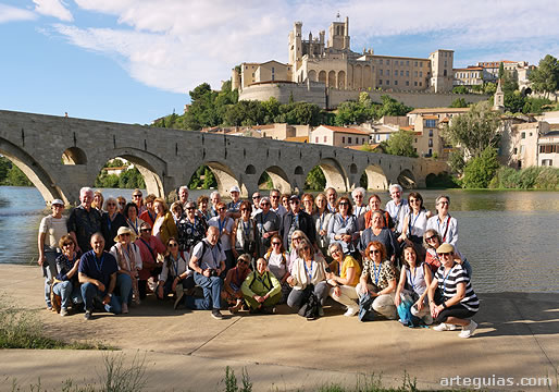 Foto de grupo en el mirador del río Orb