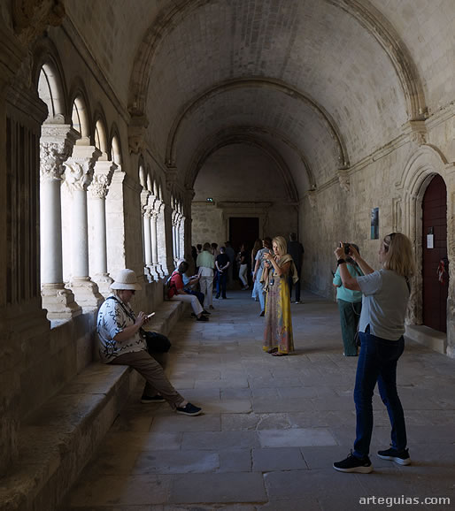 Claustro de Montmajour