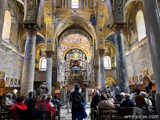 A continuaci&oacute;n, uno de los platos fuertes: los mosaicos bizantinos de La Martorana