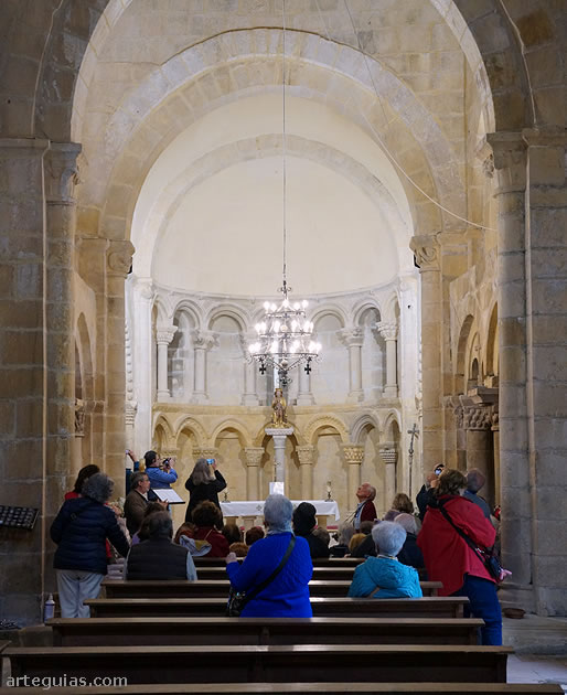 El &aacute;bside de Santa Mar&iacute;a de Siones es una maravilla