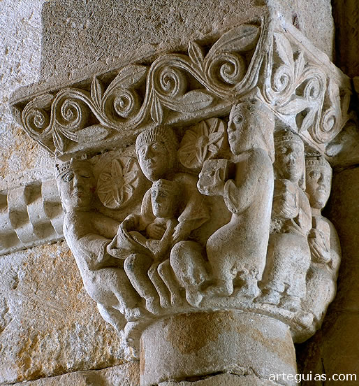 Capitel de la iglesia de Santo Tom&eacute;