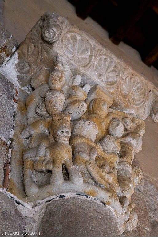 Capitel de Santiago de los Caballeros