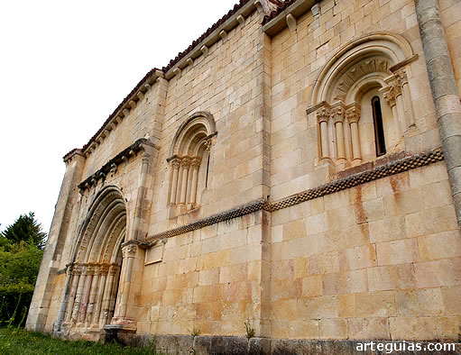 Ermita de San Juan de Markinez: fachada sur