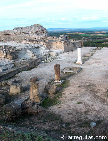 Erc&aacute;vica est&aacute; a poca distancia de Zorita, al otro lado del Tajo