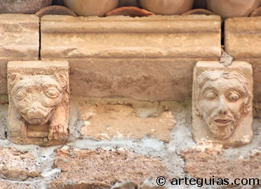 Canecillos de la Ermita de Albalate de Zorita