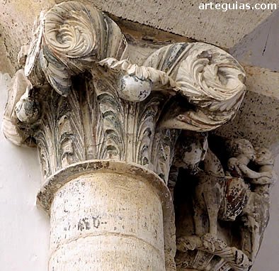 Capiteles del arco triunfal