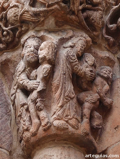 Capitel con la creaci&oacute;n de Ad&aacute;n y Eva