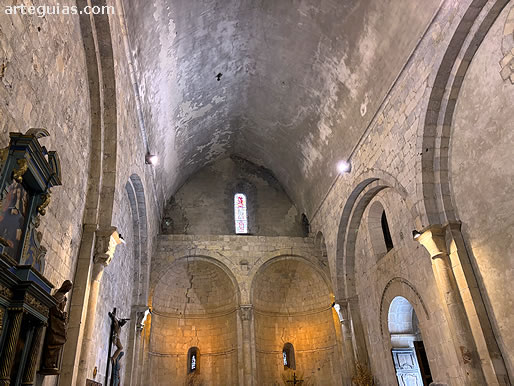 Una nave y dos &aacute;bsides en la Iglesia d'Espira-de-l'Agly