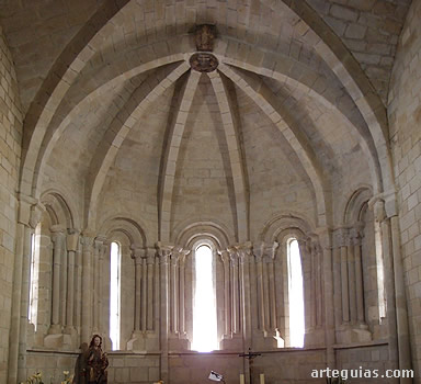 Interior del &aacute;bside