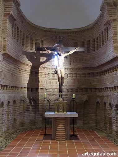 Interior del &aacute;bside norte