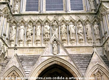 Detalle de la Catedral de Salisbury. Inglaterra