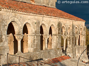 P&oacute;rtico Rom&aacute;nico