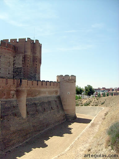 Foso del castillo de Medina del Campo