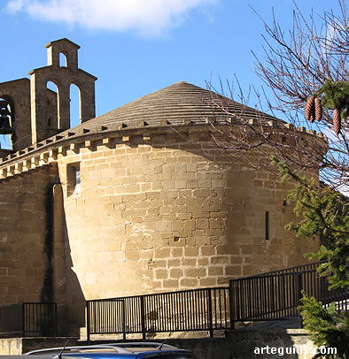 Iglesia de As&iacute;n: &aacute;bside