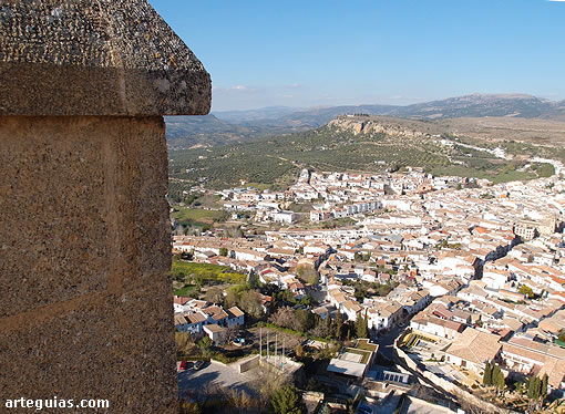 Alcalá la Real moderna desde la torre del alcázar