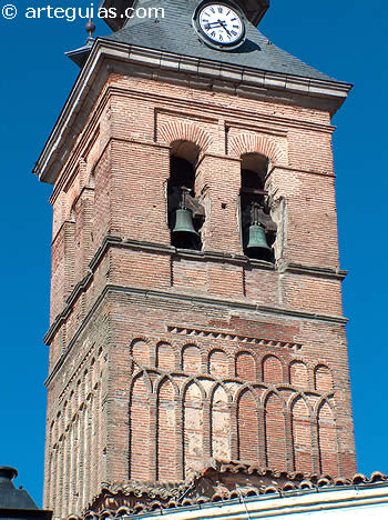 Torre mud&eacute;jar de la iglesia de Navalcarnero