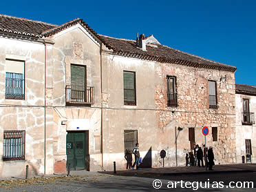 Uno de los monumentos hist&oacute;ricamente m&aacute;s interesante de Villarejo de Salvan&eacute;s es la Casa de la Tercia