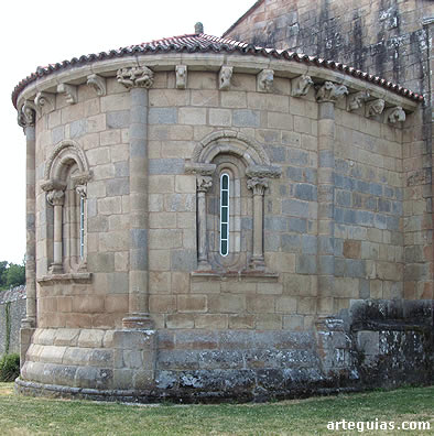 Monasterio de Santa Mar&iacute;a de Ferreira de Pant&oacute;n, Lugo: cabecera rom&aacute;nica de la iglesia