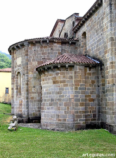Cabecera de la iglesia de Santa Mar&iacute;a de Valdedi&oacute;s