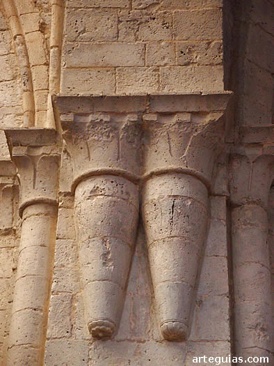 Columnas y capiteles