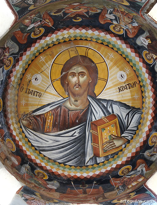 Pantocrator de la cúpula de la iglesia monacal