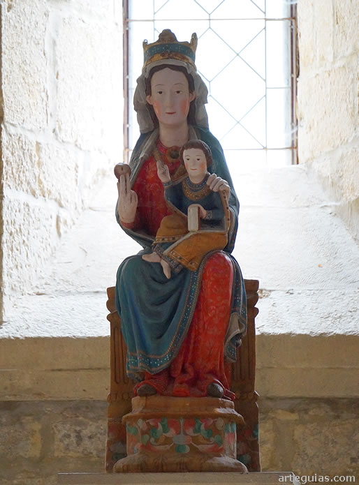 Imagen gótica de la Virgen de Iranzu