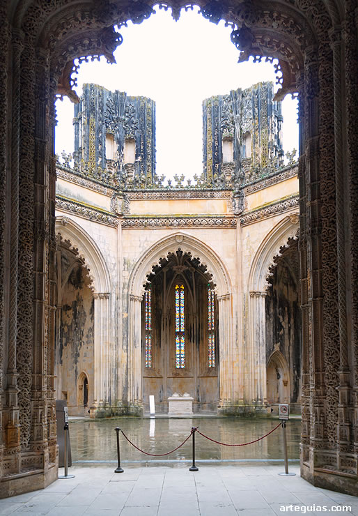 Interior de las Capillas Inacabadas
